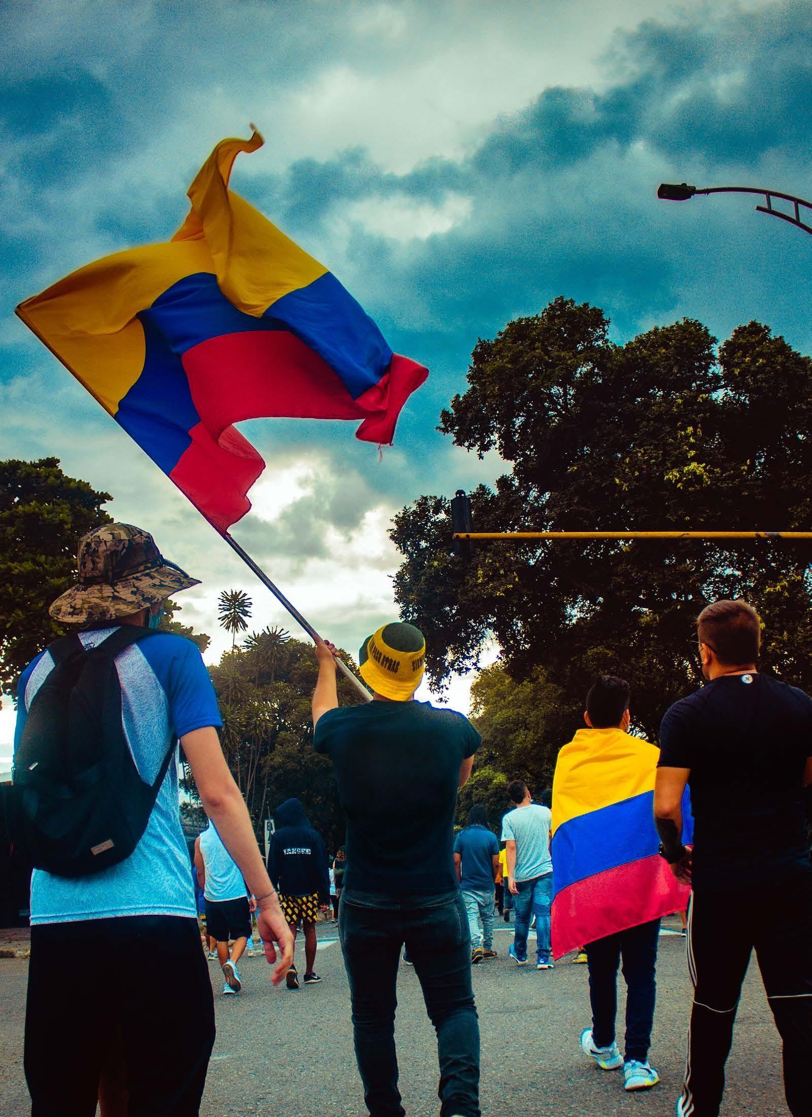 Revista ENCUENTROS número 13 by Movimiento Cívico ...