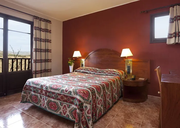 Descubre y Reserva en los Hoteles Más Encantadores de Mora de Rubielos