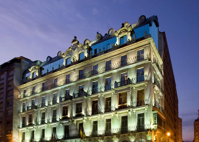 Descubre los Hoteles Más Encantadores con Piscina en Vigo