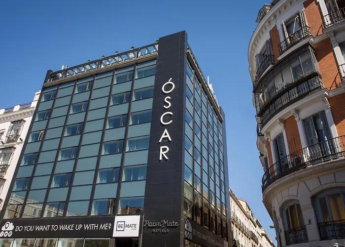 Hoteles para Parejas en Madrid: Baratos y Románticos