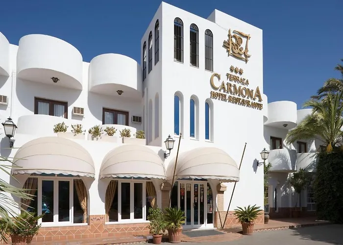 Hoteles en Playa de Vera - Almería: Disfruta de unas vacaciones inolvidables.