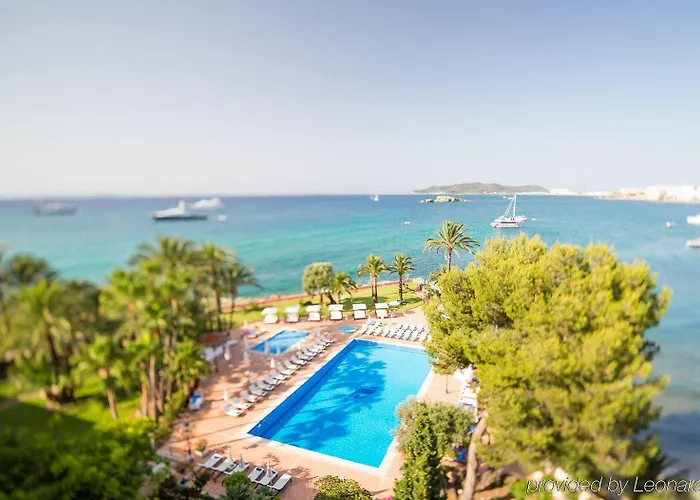 Guía Definitiva de Hoteles Baratos en Ibiza Todo Incluido