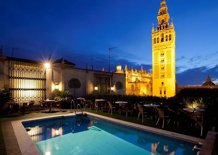 Descubre los Encantos de Alojarte en Hoteles con Jacuzzi en Sevilla