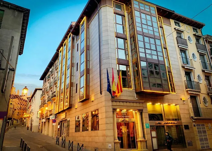 Guía Completa de Hoteles en Huesca Capital: Comodidad y Estilo en el Corazón de Aragón